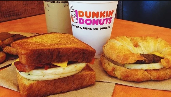 What Time Does Dunkin Serve Breakfast? Allday Options